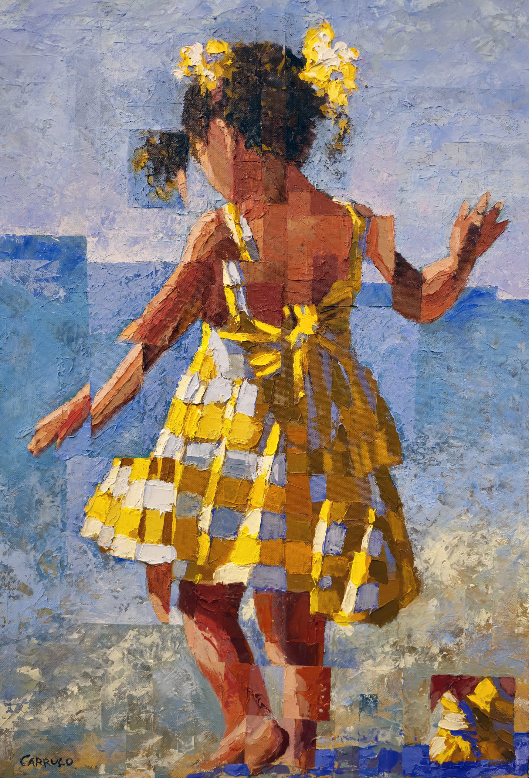 Menina de costas, com vestido amarelo e branco e flores no cabelo, junto ao mar — Quando o Mar Aprende a Brincar.